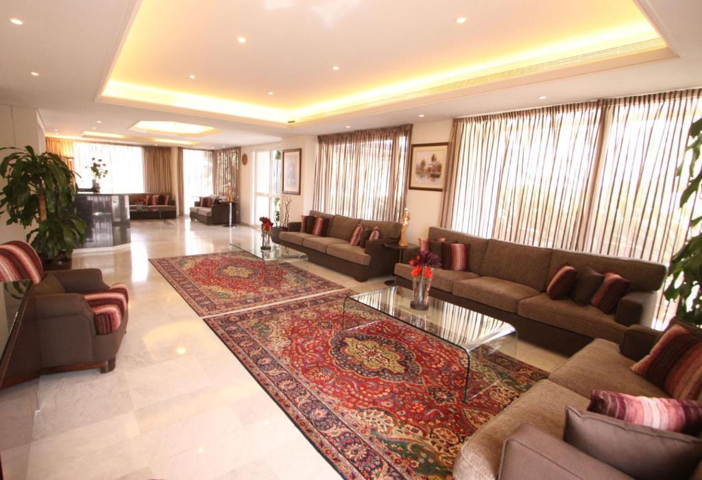 Residence De France Dbayeh Luaran gambar
