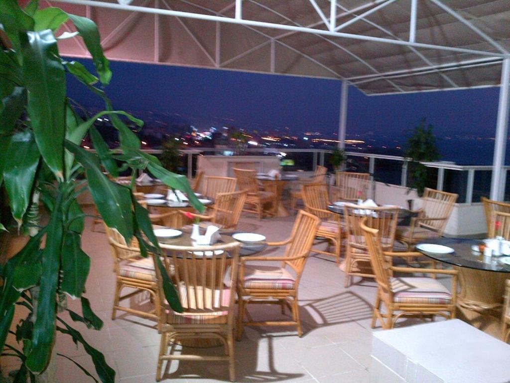 Residence De France Dbayeh Luaran gambar